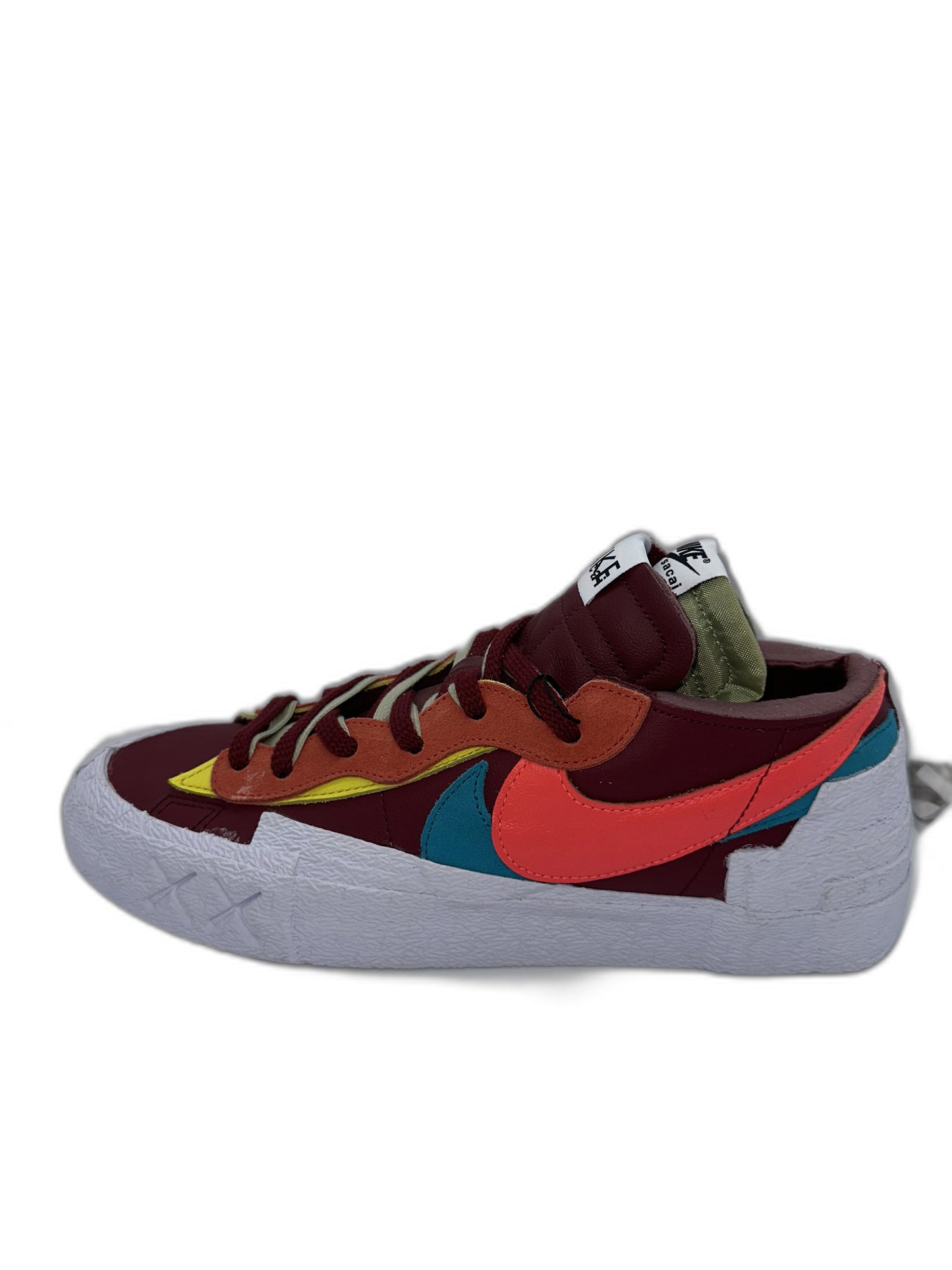 New Kaws Nike Blazer Low Sacai Red Size 11 Mens DM7901600