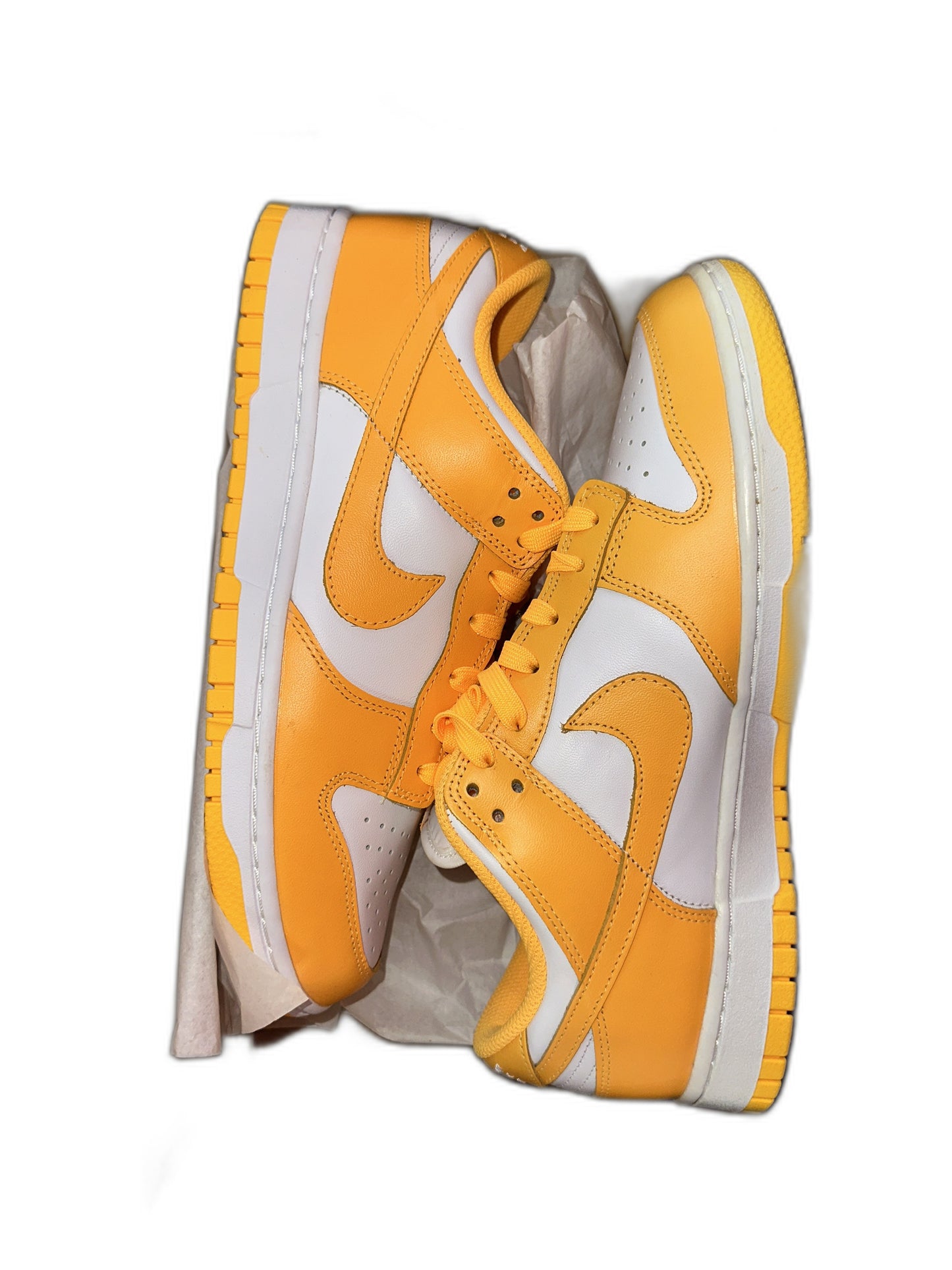 New Nike Dunk Low Laser Orange Size 10 Womens DD1503800