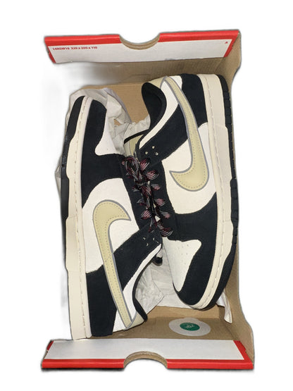 New Nike Dunk Low Black Suede Womens Size 9 DV3054001