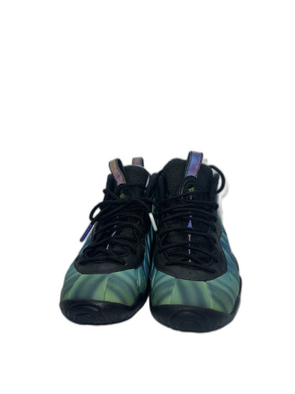 Nike Foamposite Northern Lights Size 4 GS 842399-001