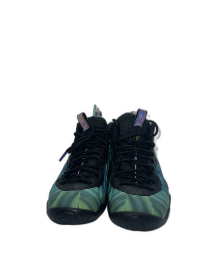 Nike Foamposite Northern Lights Size 4 GS 842399-001