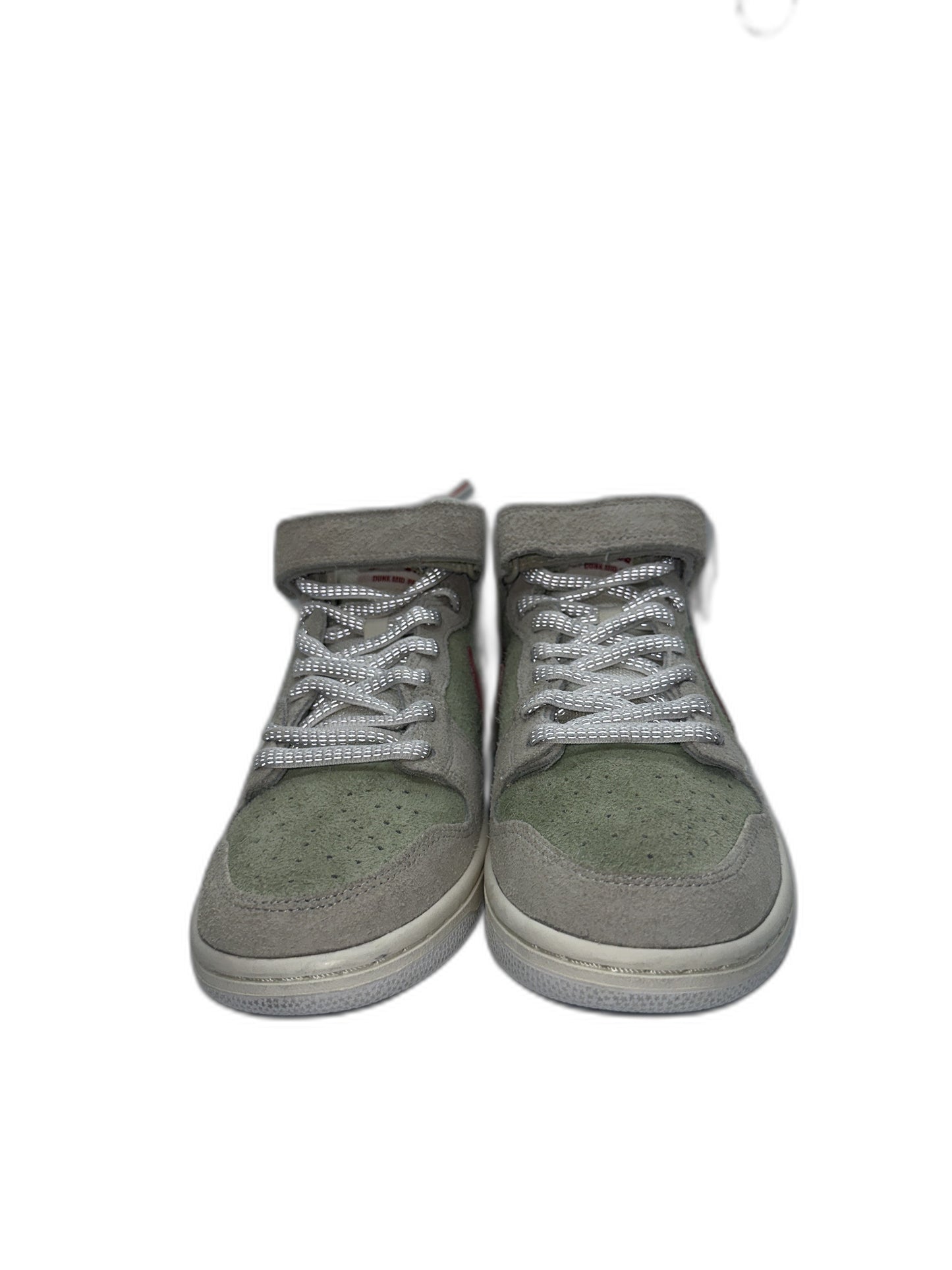 Nike White Widow Dunk Mid Size 8 Mens AQ2207-163